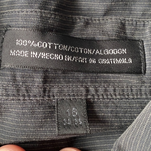 DKNY Men's Charcoal Pinstriped Long Sleeve Button Up Shirt‎ Size 16 (34/35) - Picture 7 of 13